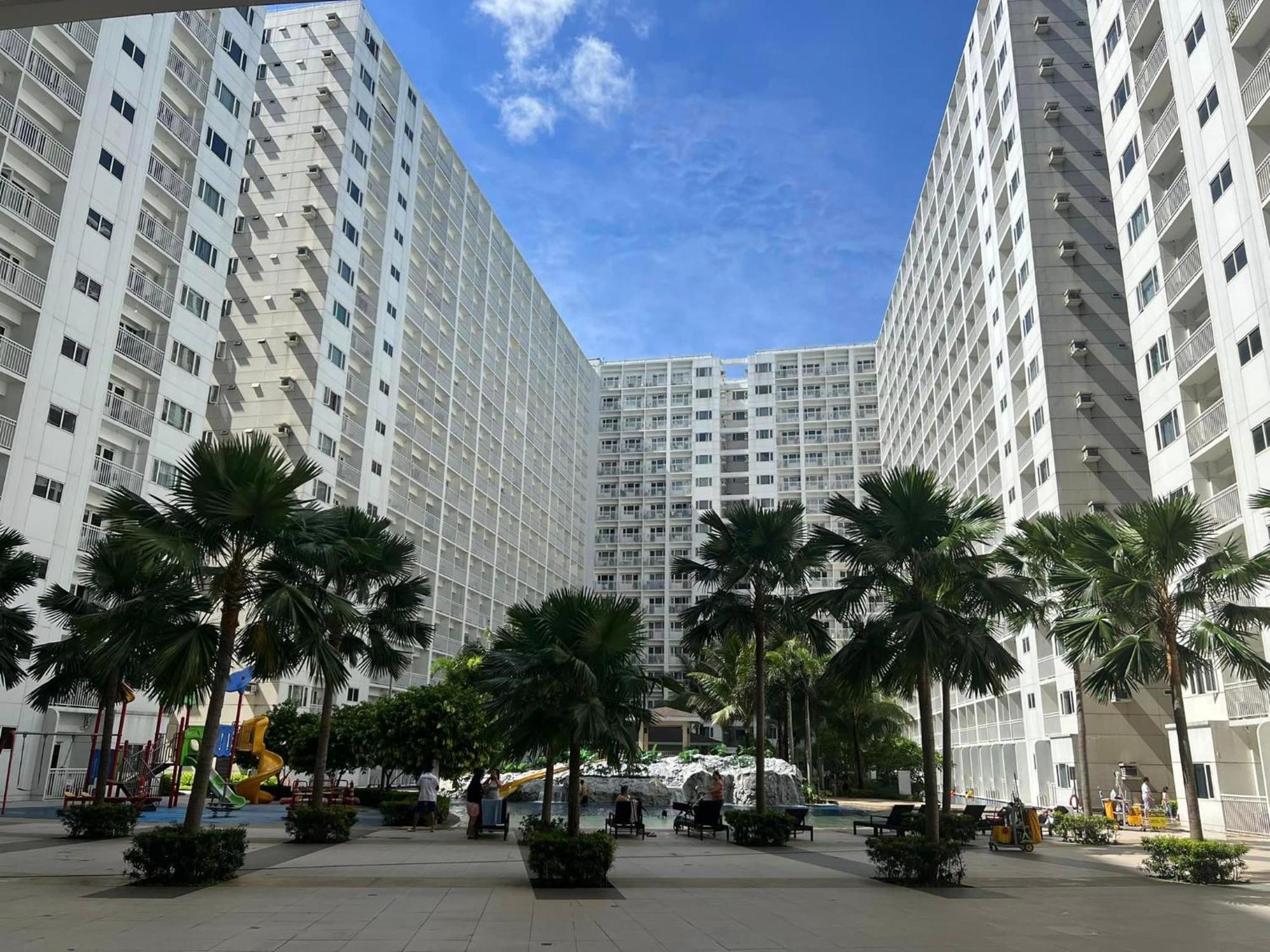 Shore One Condotel At Mall Of Asia, Philippines Pasay Exterior photo